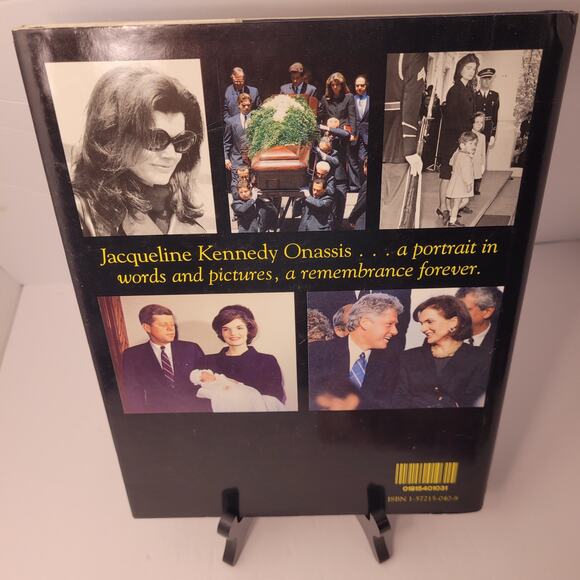 Jacqueline Kennedy Onassis Lot Of 3 Book And Magazines 1994 Time Newsweek - Picture 3 of 13